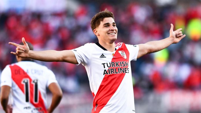 Julian Alvarez Julian Alvarez