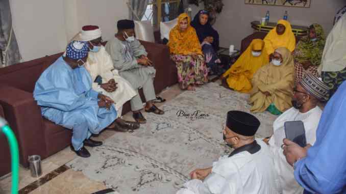 FG-Tofa Magashi, Shehu, Hussaini Condole With Tofa’s Family