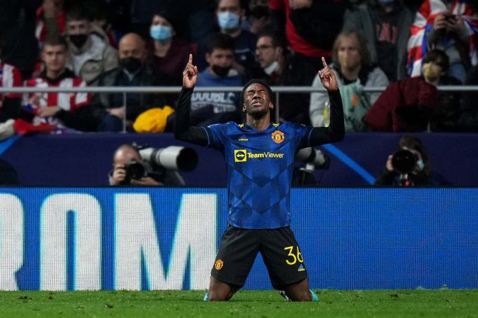 Anthony_Elanga_Manchester_United_Atletico_Madrid_2021-22 Elanga