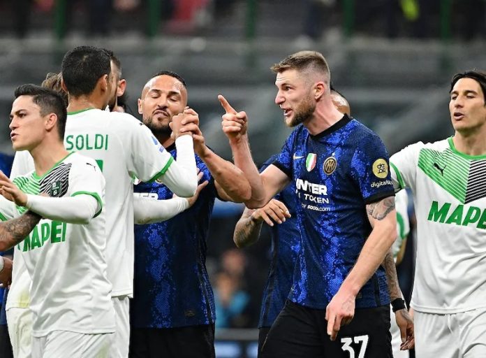 Inter Fall 2-0 To Sassuolo, Miss Table-Topping Chance