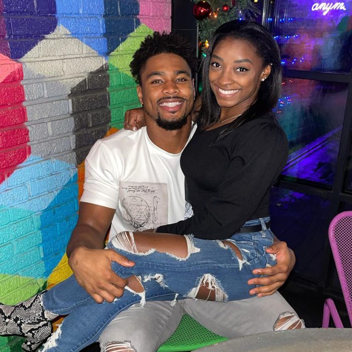Simone-Biles-Gushes-Over-Boyfriend-Jonathan-Owens-Sweet-Gesture-Amid-Her-Gymnastics-Tour