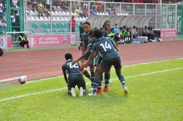FALCONETS-SENEGAL Falconets