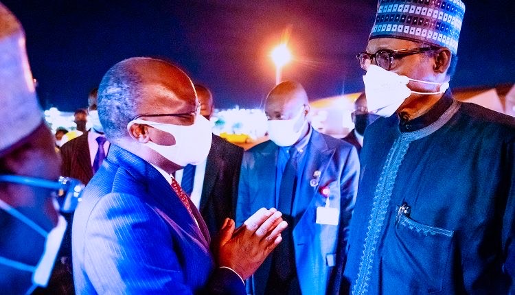 Buhari arrives Kenya