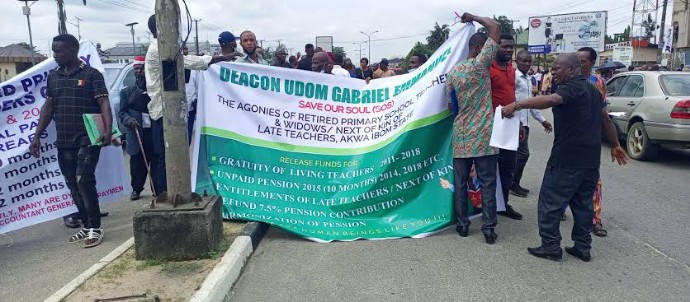 Akwa Ibom Govt School Teachers STRIKE Akwa Ibom Govt School Teachers STRIKE