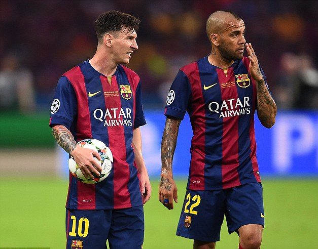 Messi and Alves