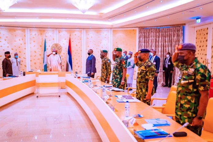 Buhari-holds-security-meeting-with-service-chiefs