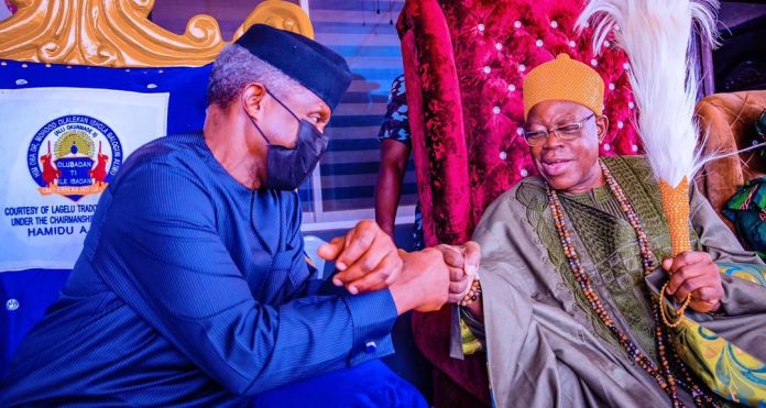 Osinbajo-with-Olubadan Osinbajo & Oluibadan