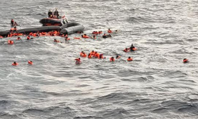 Boat Carrying African Migrants To Europe Capsizes In Tunisian Waters Boat Carrying African Migrants To Europe Capsizes In Tunisian Waters