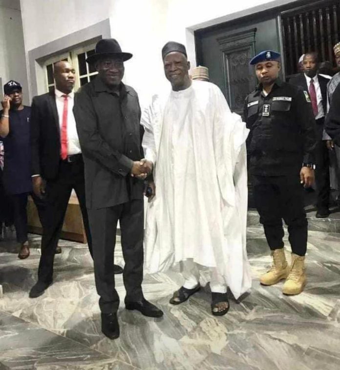 Jonathan Disowns Northern Group, Rejects APC Presidential Nomination Forms Jonathan Disowns Northern Group, Rejects APC Presidential Nomination Forms