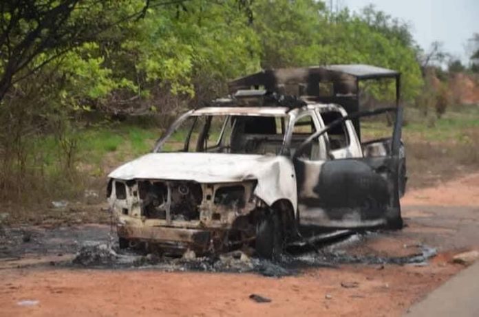 Burnt-police-truck-in-Abia-State