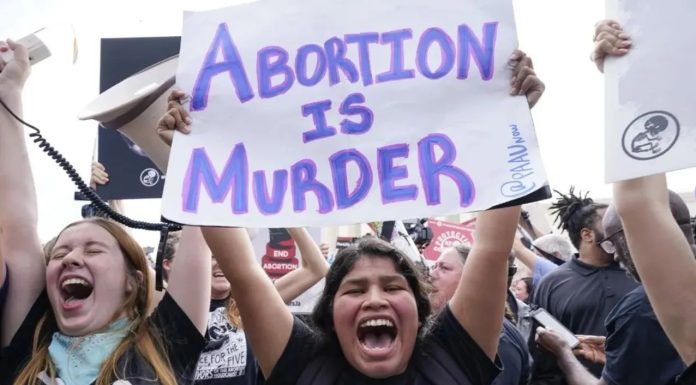 US Supreme Court Ends Constitutional Right To Abortion US Supreme Court Ends Constitutional Right To Abortion