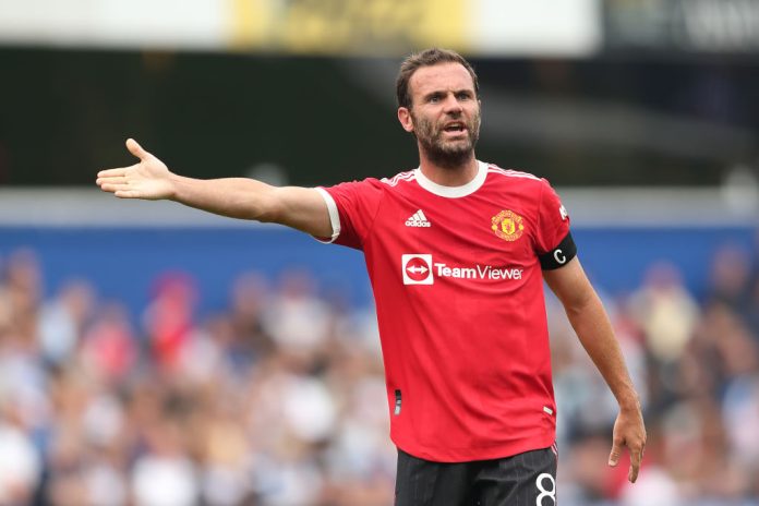 Queens Park Rangers v Manchester United - Pre-season Friendly