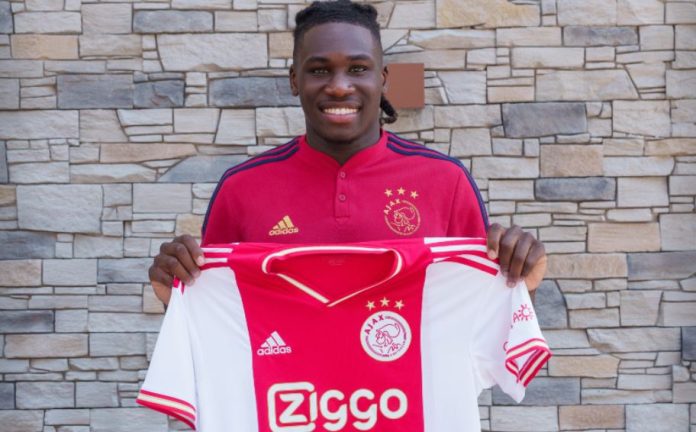 Bassey To Wear Number 33 At Ajax Bassey To Wear Number 33 At Ajax