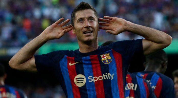 Lewandowski Keeps Scoring As Barca Rout Valladolid 4-Nil