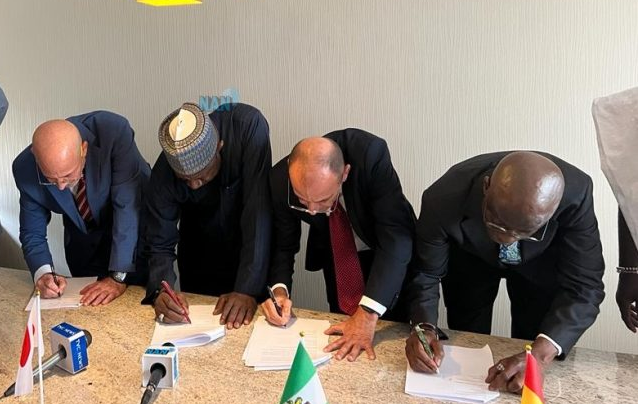 Nigeria-signs-MoU-with-Isreali-Japanese Nigeria-signs-MoU-with-Isreali-Japanese