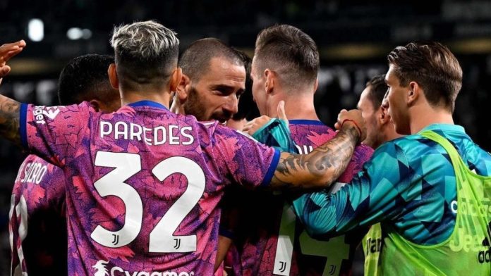Juventus team celebrating