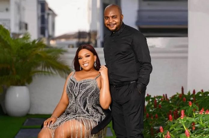 Steve Thompson and Sandra Iheuwa