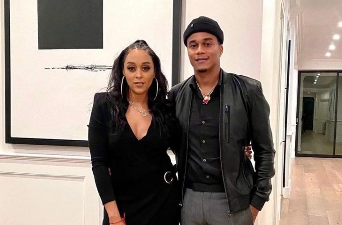 Tia Mowry and Cory Hardrict Tia Mowry and Cory Hardrict