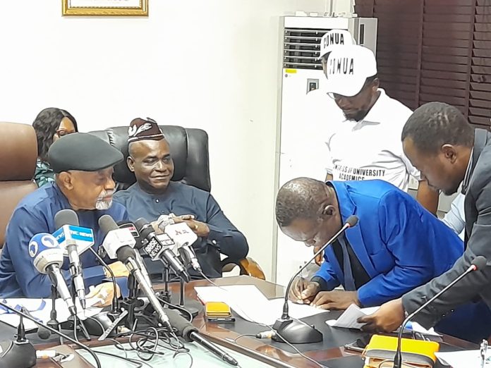 fg register two unions