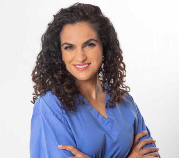 Dr Aaisha Opel