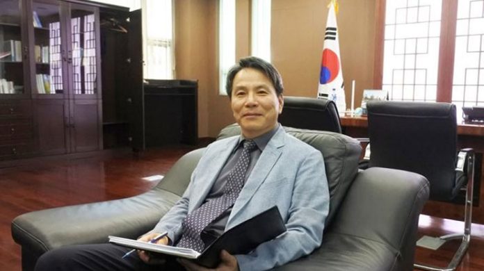Kim Young-Chae, the Ambassador of the Republic of Korea to Nigeria Ambassador of the Republic of Korea to Nigeria, Kim Young-Chae.