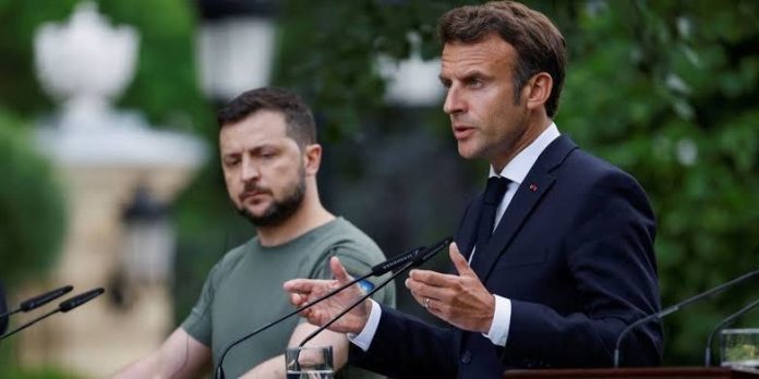 Zelenskyy Calls On Macron