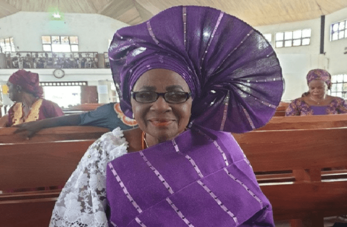 Ezinne Princess Roseline Obiajulu Oganah (née Uzomah).