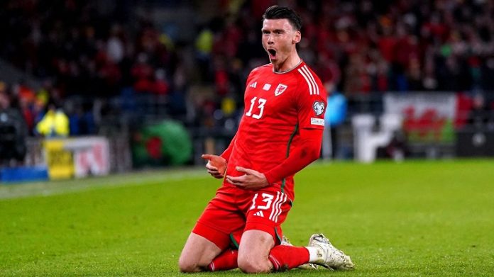 Kieffer Moore