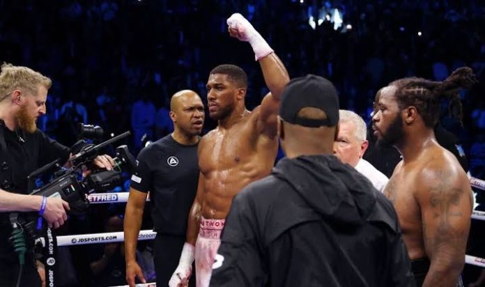 Anthony Joshua beats Jermaine Franklin