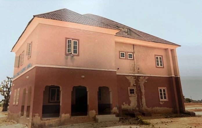 Houses efcc