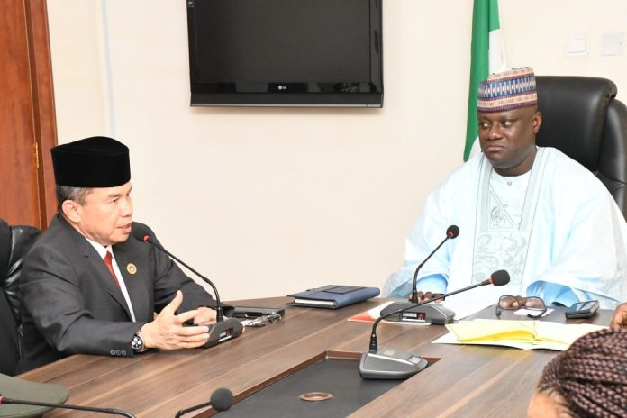 Retired Major General Bashir, represented by the Permanent Secretary, Ministry of Defence, Dr Ibrahim Kana, signed the agreement on behalf of Nigeria, while the Indonesian Ambassador to Nigeria, Dr Hustra Harahap
