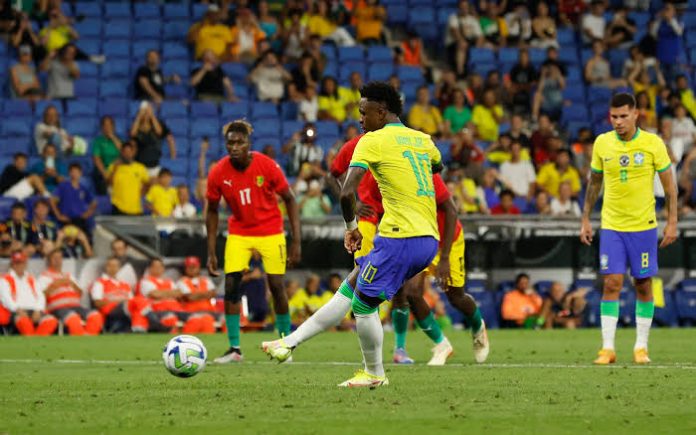 Brazil Guinea Vinicius