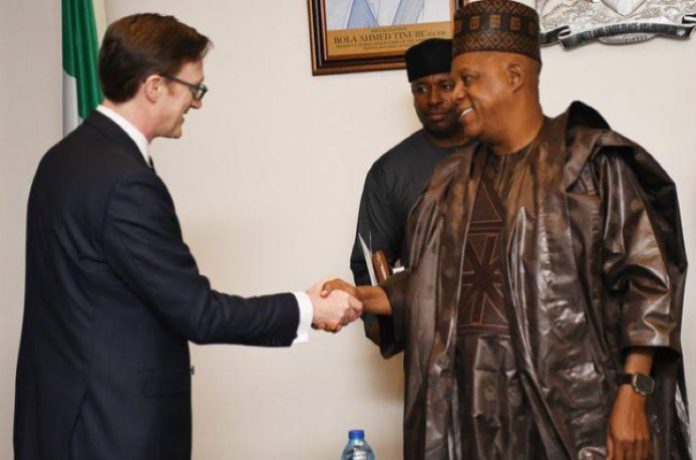 British High Commissioner Montgomery Commends Tinub