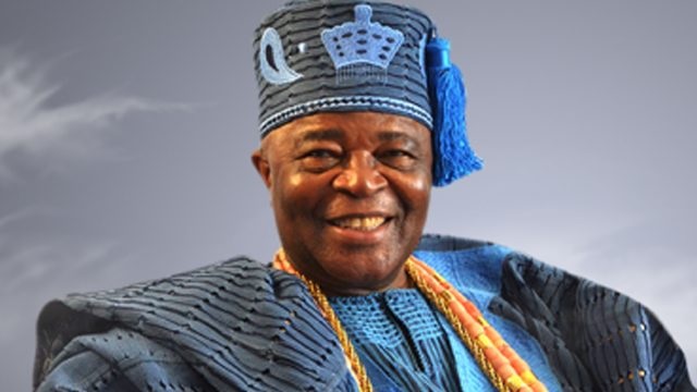 Oba Adedotun Gbadebo Ọba Adedotun Gbadebo
