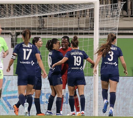Nnadozie Paris fc