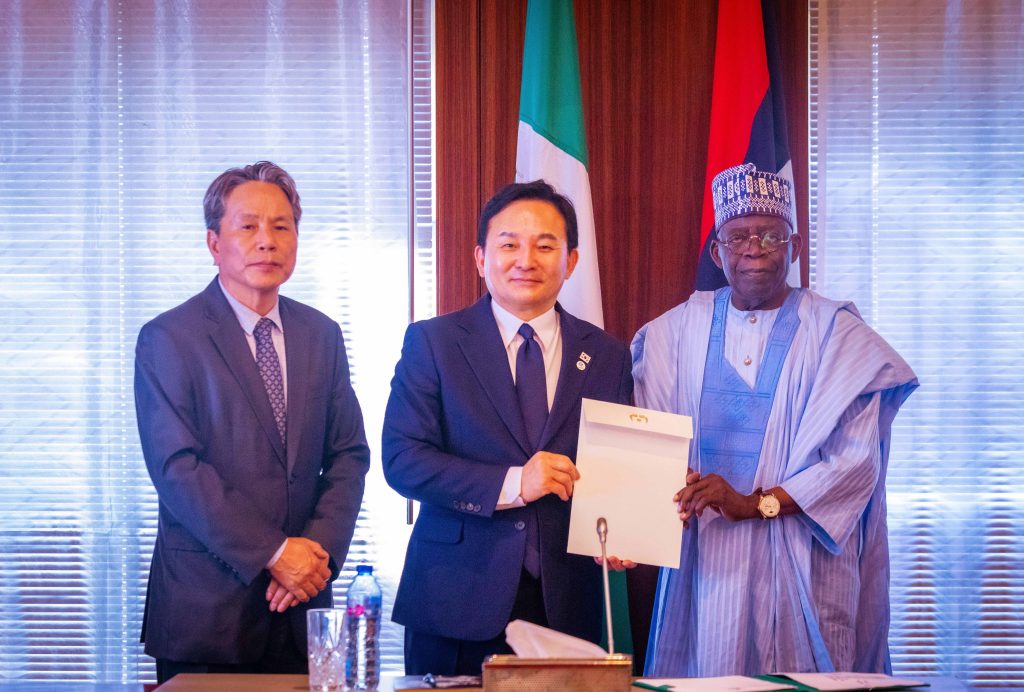 Tinubu and Mr Won Hee-Ryong - THEWILL NEWS MEDIA Tinubu and Mr Won Hee-Ryong