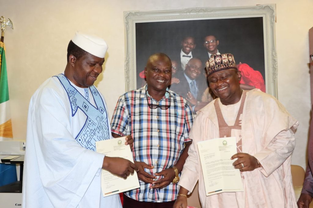 L-R: Leader of the Senate, Senator Opeyemi Bamidele; Deputy Vice Chancellor in charge of Administration, Federal University, Oye Ekiti, Prof. Tajudeen Bolanle and Chairman, Senate Committee on Appropriations, Senator Solomon Adeola at the presentation of letters of invitation for the award of honorary doctorate degrees to the senators at the Senate Chamber, Abuja … Thursday - THEWILL NEWS MEDIA L-R: Leader of the Senate, Senator Opeyemi Bamidele; Deputy Vice Chancellor in charge of Administration, Federal University, Oye Ekiti, Prof. Tajudeen Bolanle and Chairman, Senate Committee on Appropriations, Senator Solomon Adeola at the presentation of letters of invitation for the award of honorary doctorate degrees to the senators at the Senate Chamber, Abuja … Thursday