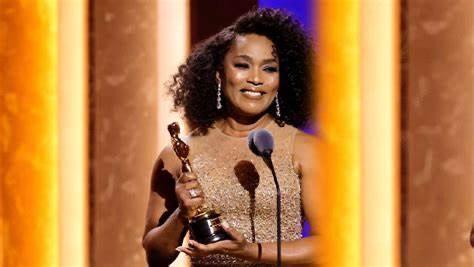 Angela Bassett