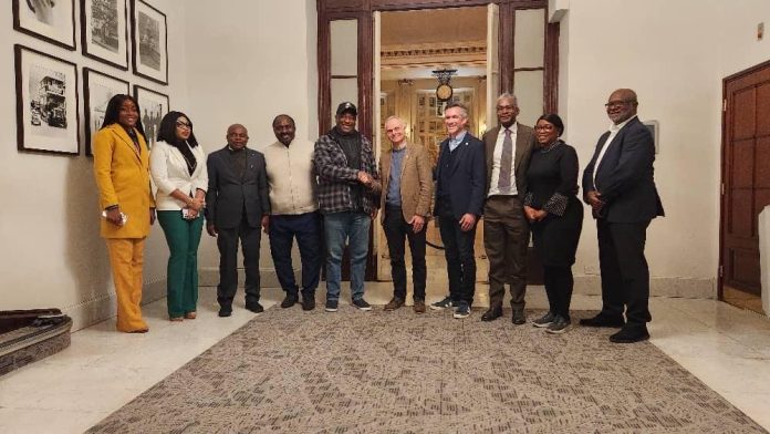 The Honourable Minister of Aviation and Aerospace Development, Festus Keyamo (5th left) and CEO, NORSE Atlantic Airways, Mr. Ben Boiling (5th right) after a meeting held in London, United Kingdom. The Honourable Minister of Aviation and Aerospace Development, Festus Keyamo (5th left) and CEO, NORSE Atlantic Airways, Mr. Ben Boiling (5th right) after a meeting held in London, United Kingdom.