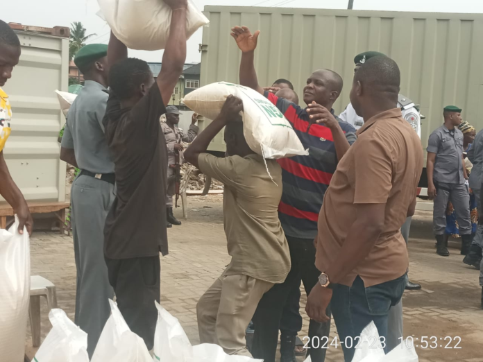 Customs sales of rice customs