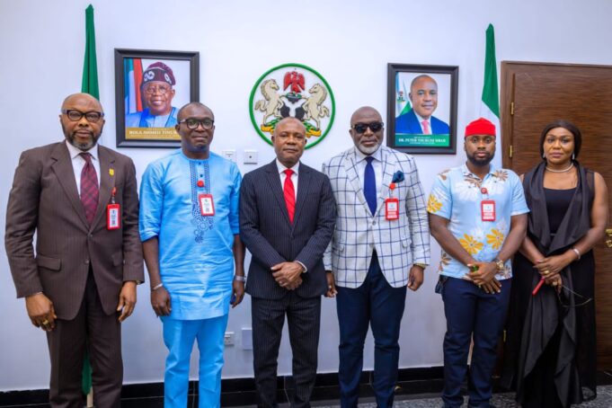 Governor of Enugu State, Peter Mbah (3rd left); Chairman of United Nigeria Airlines, Prof. Obiora Okonkwo (3rd right); Director of Administration, United Nigeria Airlines, Mr. Linus Awute (1st left) and other guests after the airline had a business meeting with Governor Peter Mbah at the Government House Enugu on Tuesday. Governor of Enugu State, Peter Mbah (3rd left); Chairman of United Nigeria Airlines, Prof. Obiora Okonkwo (3rd right); Director of Administration, United Nigeria Airlines, Mr. Linus Awute (1st left) and other guests after the airline had a business meeting with Governor Peter Mbah at the Government House Enugu on Tuesday.
