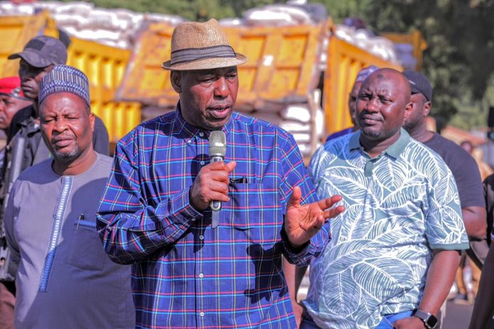 Zulum shares relief items