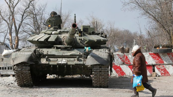2022-03-22T234656Z_1_LYNXNPEI2L1BF_RTROPTP_4_UKRAINIE-CRISIS-MARIUPOL-1024x576