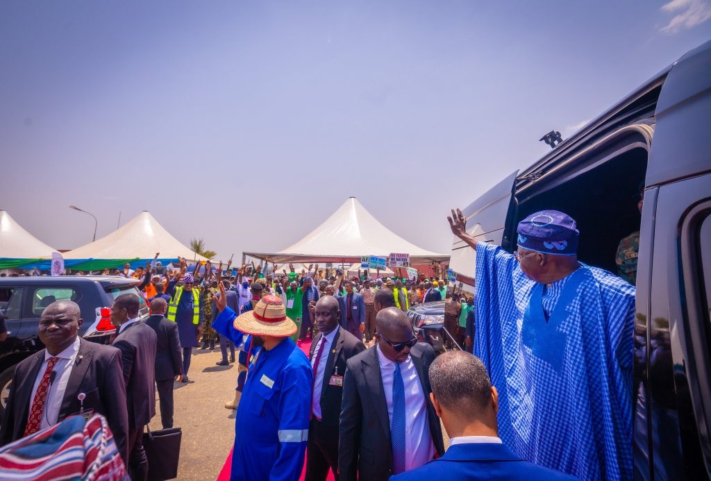 Tinubu in Niger - THEWILL NEWS MEDIA