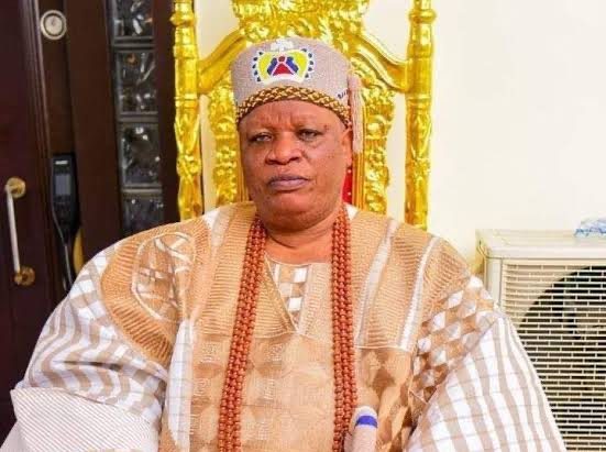 Oba Kabiru Agbabiaka, Adeola Olushi III Oba Kabiru Agbabiaka, Adeola Olushi III