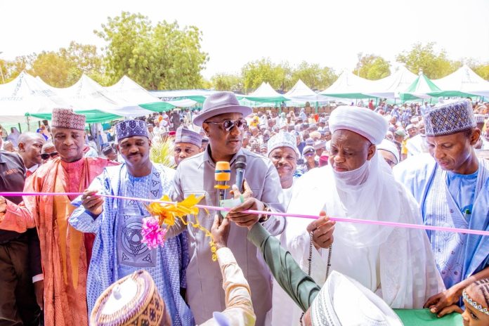 The Minister of Aviation and Aerospace Development, Festus Keyamo, commissioning the Sultan Abubakar International Airport, Sokoto Hajj Terminal alongside Governor of Sokoto, Ahmed Aliyu (2nd left) and Sultan of Sokoto, Muhammadu Sa'ad Abubakar (2nd right) in Sokoto on Tuesday.