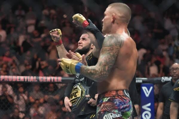 Makhachev Keeps Lightweight Title With Submission Win Over Poirier