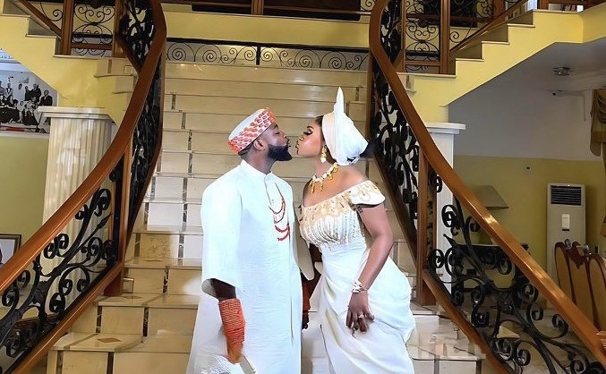 Davido, finally made his relationship with Chioma Rowland, aka ChefChi Davido, finally made his relationship with Chioma Rowland, aka ChefChi
