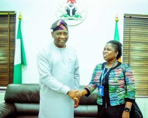 The Deputy Governor of Benue State, Dr. Sam Ode and Head of Sub-Office, UNHCR, Ogoja, Ms. Irene Omondi, during a courtesy visit to the Deputy Governor’s office at Government House, Makurdi.