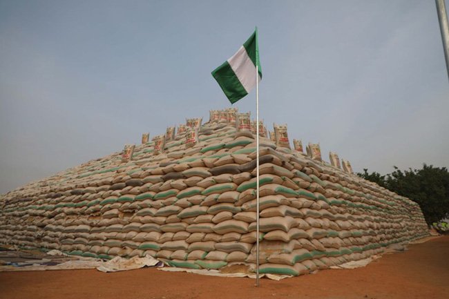 FG nigeria rice pyramid